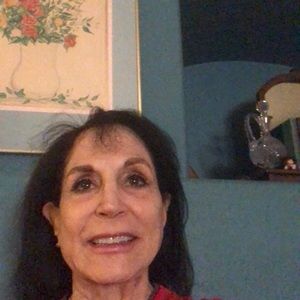 Meet your Posher, Loretta